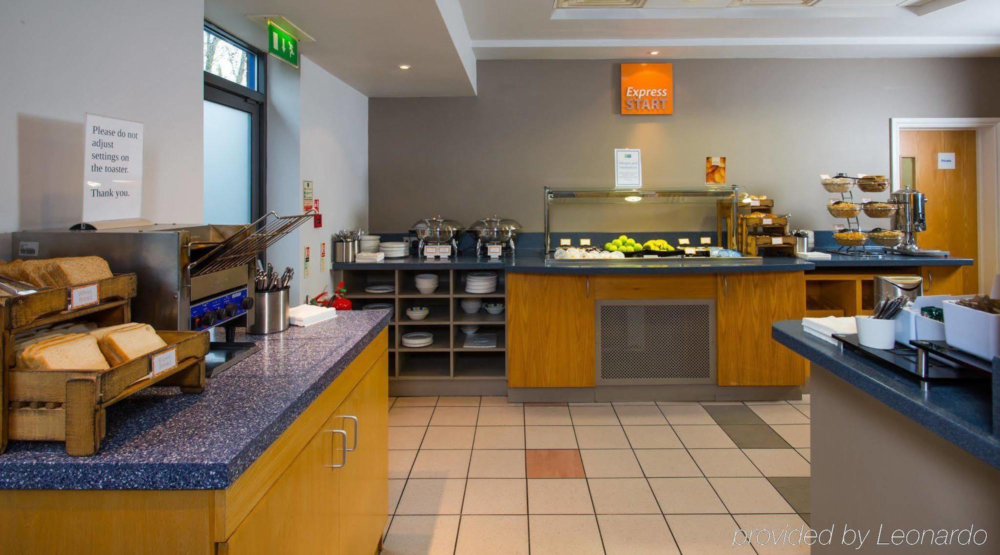 Holiday Inn Express Droitwich Spa By Ihg Extérieur photo
